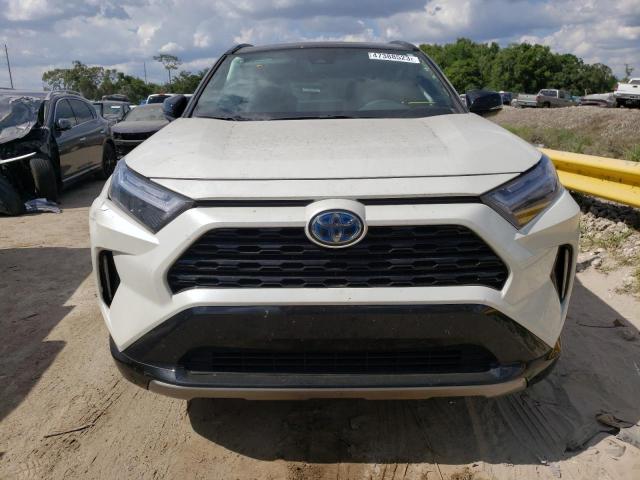 2T3E6RFV6NW031381 - 2022 TOYOTA RAV4 XSE WHITE photo 5