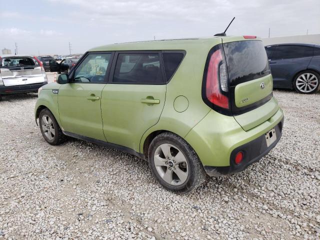 KNDJN2A25H7882089 - 2017 KIA SOUL GREEN photo 2