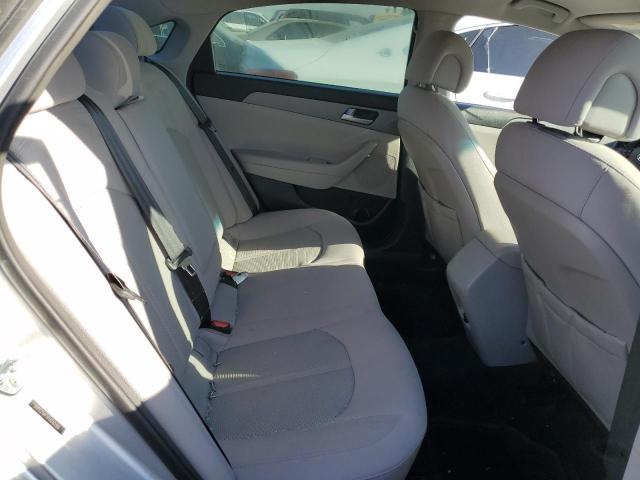 5NPE24AFXFH040396 - 2015 HYUNDAI SONATA SE SILVER photo 10