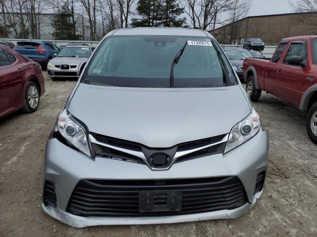 5TDKZ3DC3LS049747 - 2020 TOYOTA SIENNA LE SILVER photo 5