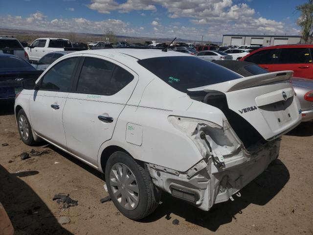 3N1CN7AP2GL828750 - 2016 NISSAN VERSA S WHITE photo 2