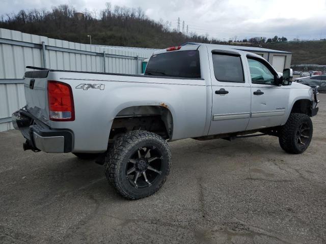 1GT120CG8CF118886 - 2012 GMC SIERRA K2500 SLE SILVER photo 3