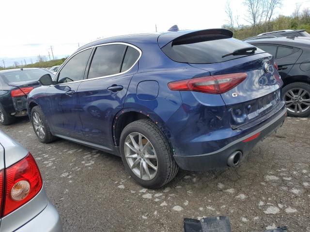 ZASFAKBN7J7B60906 - 2018 ALFA ROMEO STELVIO TI BLUE photo 2