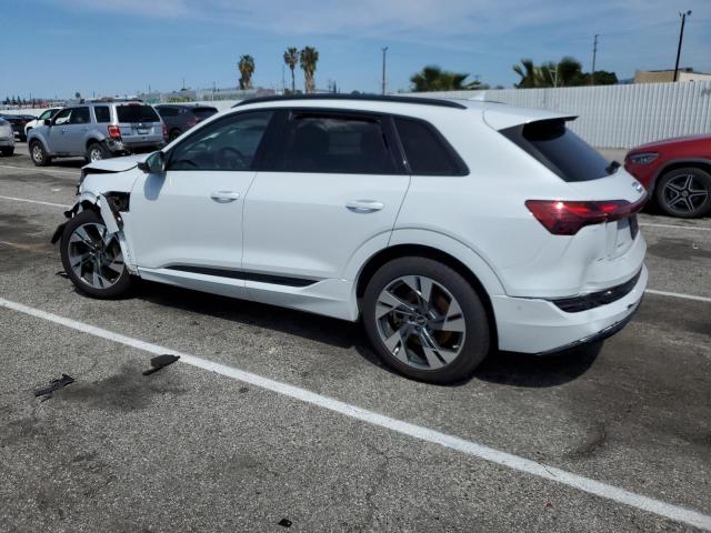 WA1AAAGE3NB013467 - 2022 AUDI E-TRON PREMIUM WHITE photo 2