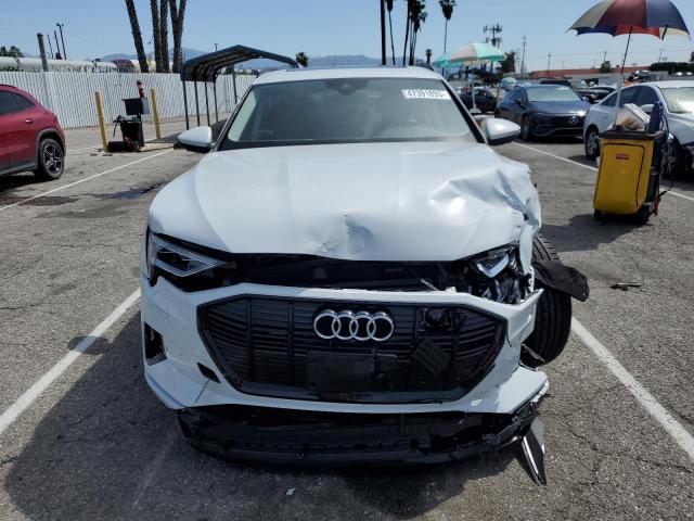 WA1AAAGE3NB013467 - 2022 AUDI E-TRON PREMIUM WHITE photo 5