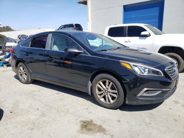 5NPE24AF6GH335884 - 2016 HYUNDAI SONATA SE BLACK photo 4