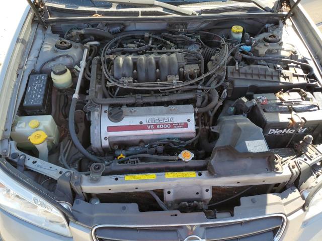 JN1CA31A01T110908 - 2001 NISSAN MAXIMA GXE SILVER photo 11