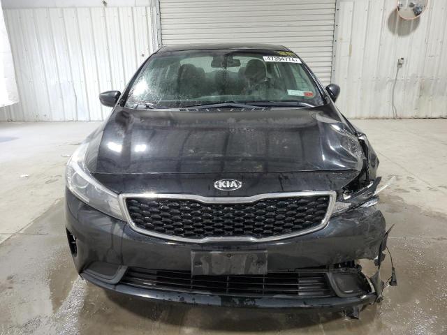 3KPFL4A78JE188781 - 2018 KIA FORTE LX BLACK photo 5