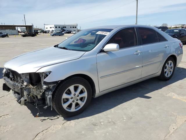 4T4BF3EK2BR168528 - 2011 TOYOTA CAMRY BASE SILVER photo 1