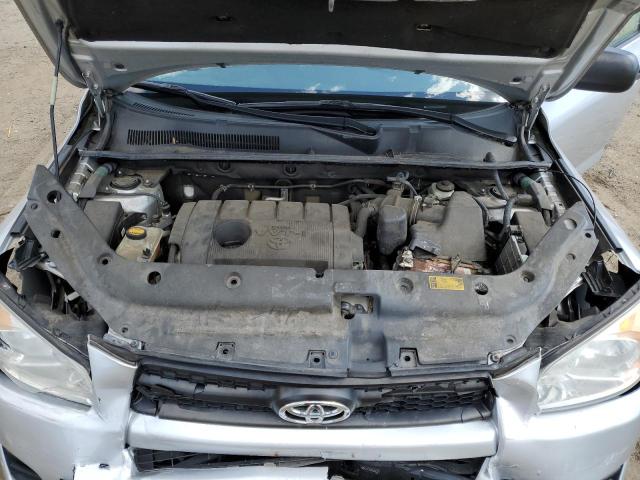 2T3ZF4DVXCW150751 - 2012 TOYOTA RAV4 SILVER photo 11