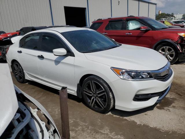 1HGCR2E17HA156642 - 2017 HONDA ACCORD SPORT SPECIAL EDITION WHITE photo 4