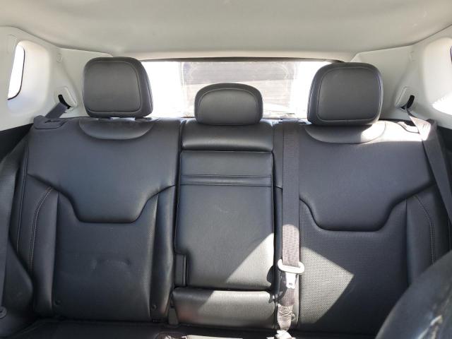 3C4NJDCBXKT672600 - 2019 JEEP COMPASS LIMITED WHITE photo 10