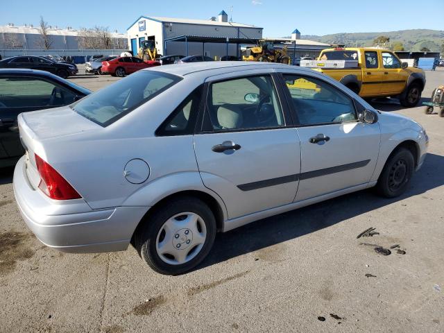 1FAFP33P92W272410 - 2002 FORD FOCUS LX GRAY photo 3