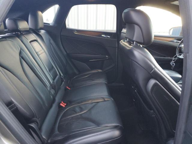 5LMCJ3D9XHUL14241 - 2017 LINCOLN MKC RESERVE GRAY photo 10