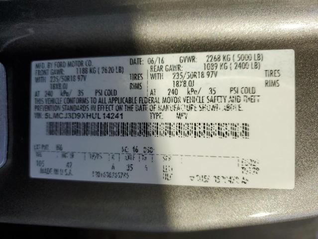 5LMCJ3D9XHUL14241 - 2017 LINCOLN MKC RESERVE GRAY photo 12