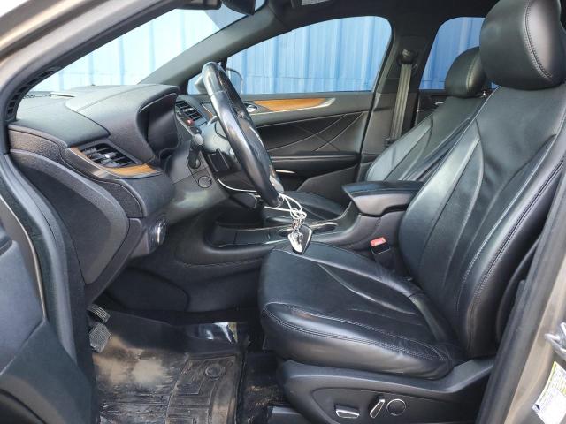 5LMCJ3D9XHUL14241 - 2017 LINCOLN MKC RESERVE GRAY photo 7