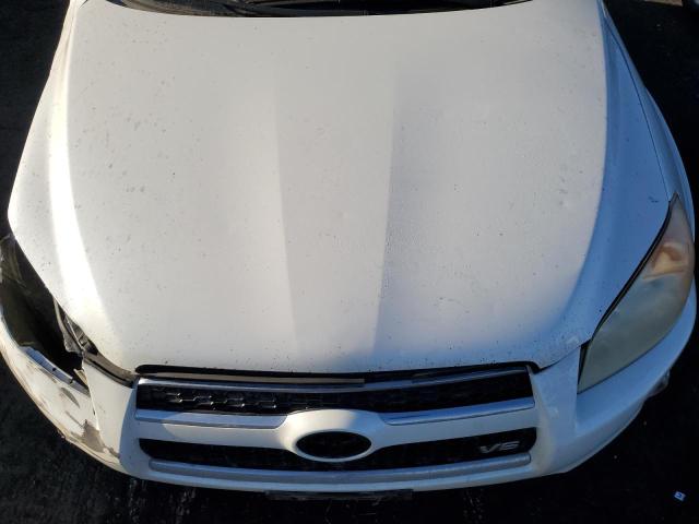 JTMDK4DV5A5096740 - 2010 TOYOTA RAV4 LIMITED WHITE photo 11