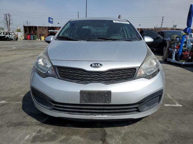 KNADM4A39E6361069 - 2014 KIA RIO LX SILVER photo 5