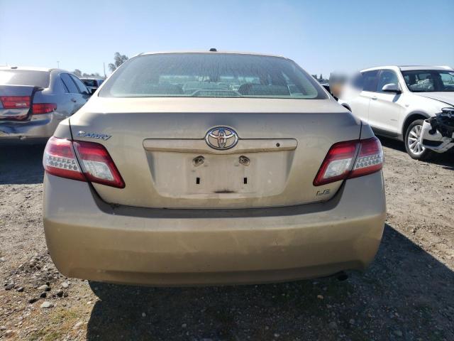 4T1BF3EK7BU209617 - 2011 TOYOTA CAMRY BASE GOLD photo 6