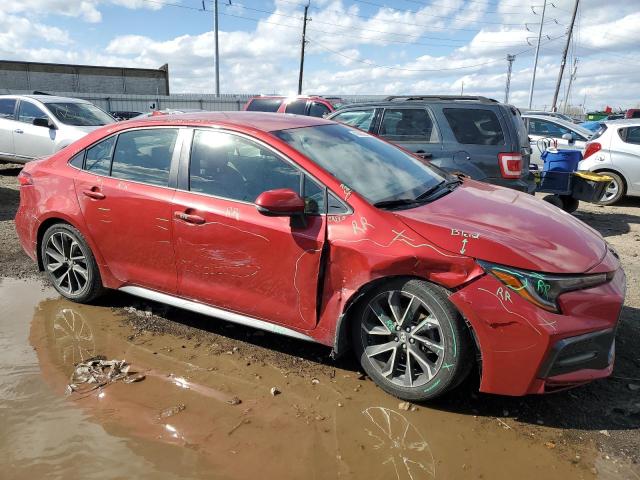 JTDS4MCE4MJ054462 - 2021 TOYOTA COROLLA SE RED photo 4