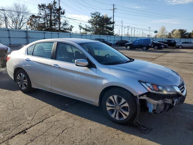 1HGCR2F39DA155695 - 2013 HONDA ACCORD LX SILVER photo 4