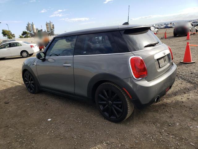 WMWXM5C5XFT939748 - 2015 MINI COOPER GRAY photo 2