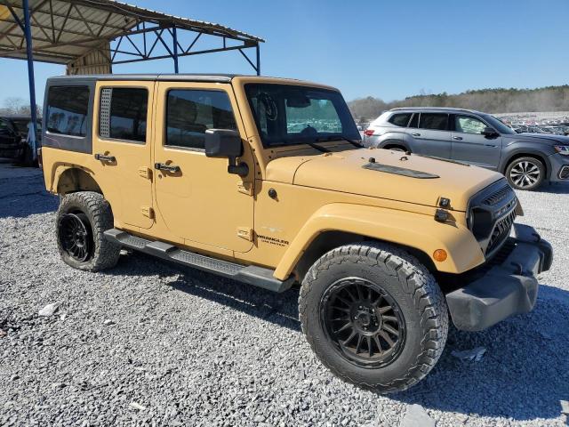 1C4HJWEG5DL684170 - 2013 JEEP WRANGLER U SAHARA Jaune photo 4