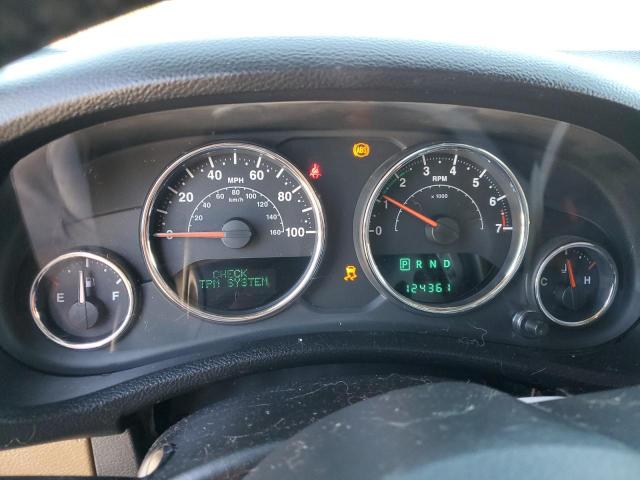 1C4HJWEG5DL684170 - 2013 JEEP WRANGLER U SAHARA Jaune photo 9