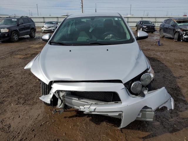 1G1JA5SH0E4209166 - 2014 CHEVROLET SONIC LS SILVER photo 5