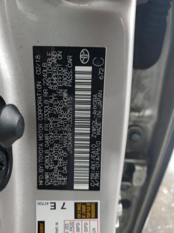 JTDKARFP7J3075115 - 2018 TOYOTA PRIUS PRIM ვერცხლისფერი ფოტო 12