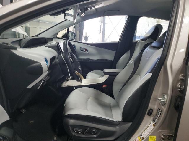 JTDKARFP7J3075115 - 2018 TOYOTA PRIUS PRIM ვერცხლისფერი ფოტო 7