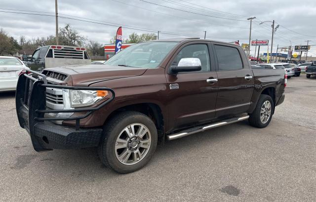 5TFAW5F10EX399149 - 2014 TOYOTA TUNDRA CREWMAX PLATINUM BROWN photo 2