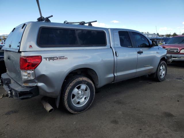 5TFUY5F16AX108011 - 2010 TOYOTA TUNDRA DOUBLE CAB SR5 SILVER photo 3