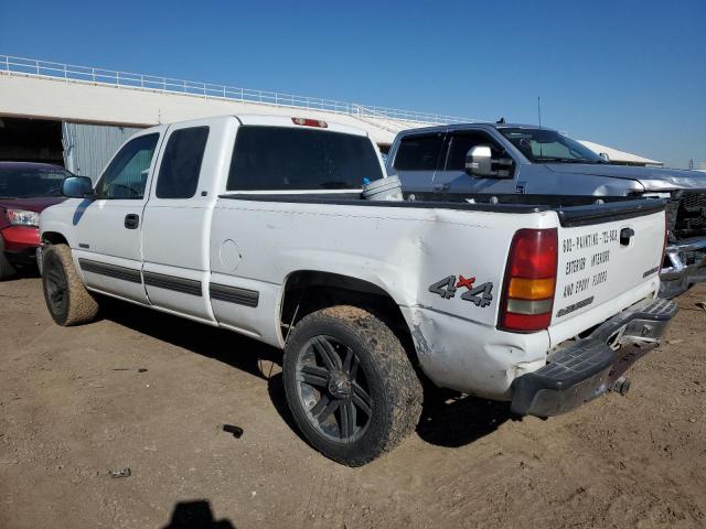 1GCEK19T3YE153179 - 2000 CHEVROLET SILVERADO K1500 WHITE photo 2