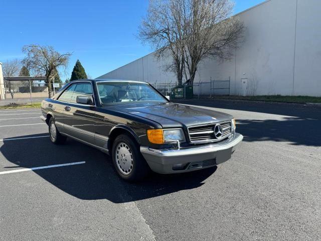 1986 MERCEDES-BENZ 560 SEC, 