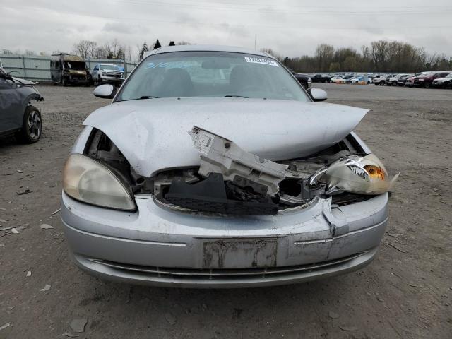 1FAFP53U3YG252920 - 2000 FORD TAURUS SE SILVER photo 5