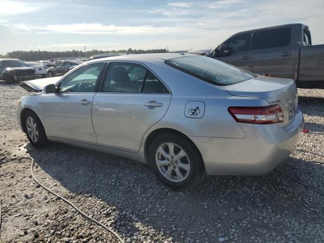 4T4BF3EK3BR215579 - 2011 TOYOTA CAMRY BASE SILVER photo 2