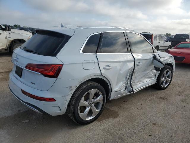 WA1CAAFY4M2033455 - 2021 AUDI Q5 PRESTIGE WHITE photo 3
