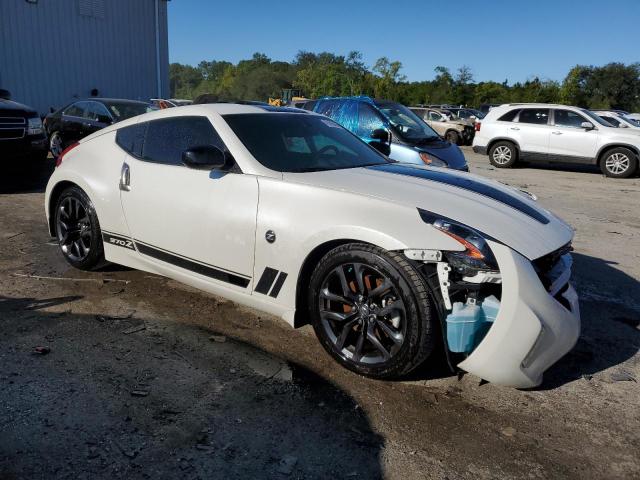 JN1AZ4EH5KM421596 - 2019 NISSAN 370Z BASE WHITE photo 4