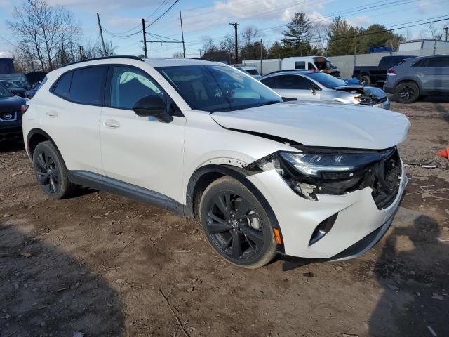 LRBFZNR43PD067616 - 2023 BUICK ENVISION ESSENCE Ağ foto 4