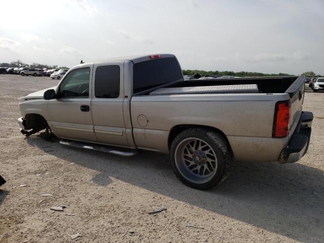 1GCEC19V37Z116087 - 2007 CHEVROLET SILVERADO C1500 CLASSIC SILVER photo 2