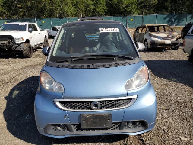 WMEEJ9AA3DK723867 - 2013 SMART FORTWO BLUE photo 5