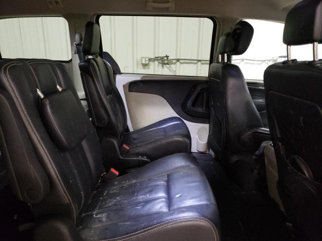 2C4RC1BG3ER398123 - 2014 CHRYSLER TOWN & COU TOURING WHITE photo 11