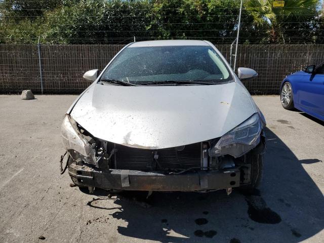 5YFBURHE9KP868184 - 2019 TOYOTA COROLLA L SILVER photo 5