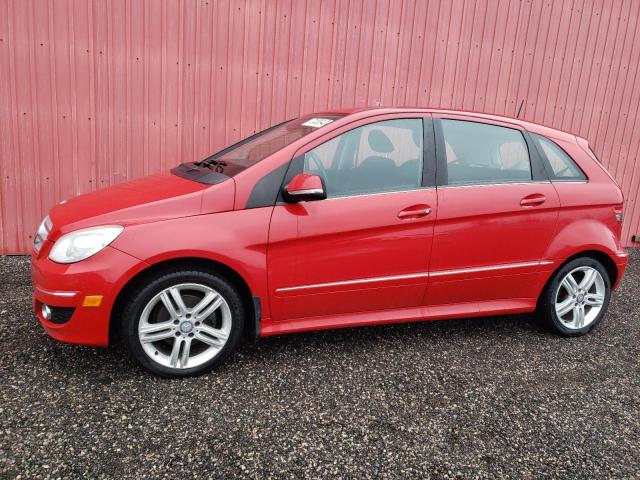 WDDFH3DBXBJ641515 - 2011 MERCEDES-BENZ B200 RED photo 1