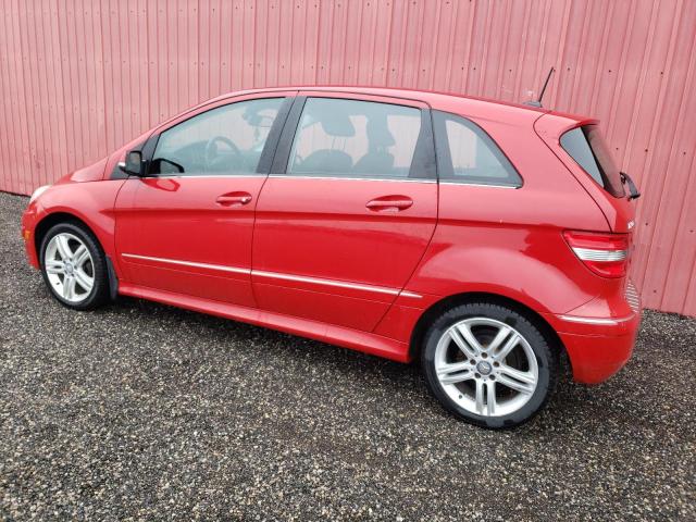 WDDFH3DBXBJ641515 - 2011 MERCEDES-BENZ B200 RED photo 2