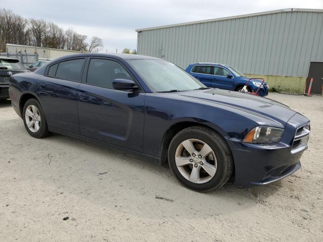 2C3CDXBG0EH314145 - 2014 DODGE CHARGER SE BLUE photo 4