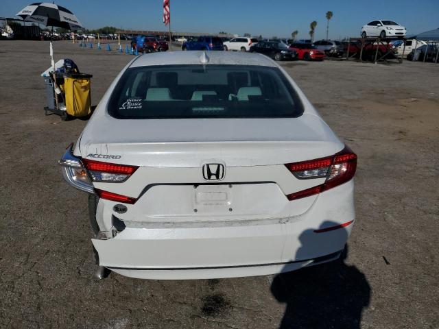 1HGCV1F18JA116158 - 2018 HONDA ACCORD LX WHITE photo 6