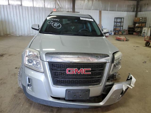 2GKFLREKXC6181690 - 2012 GMC TERRAIN SLE SILVER photo 5