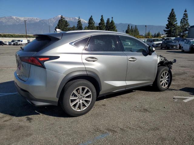 JTJDARBZ5M2187421 - 2021 LEXUS NX 300 BASE 银色 照片 3